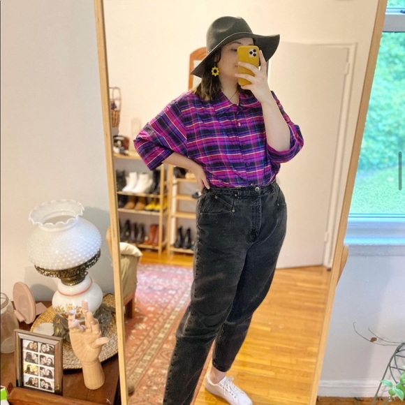 COPY - 60s? VTG Silk Plaid Shacket - Picture 4 of 12